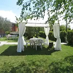 La Mimosa Chic Couette-café 3*
